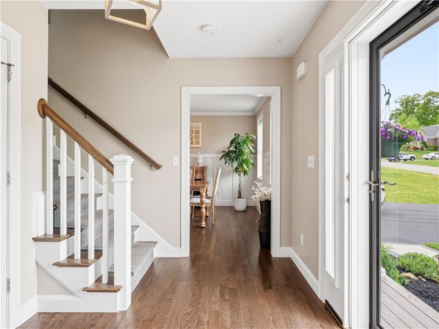 125 Winslow Way, Swansea, MA 02777