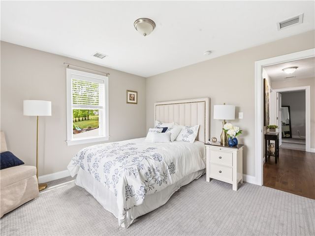 125 Winslow Way, Swansea, MA 02777