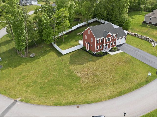 125 Winslow Way, Swansea, MA 02777