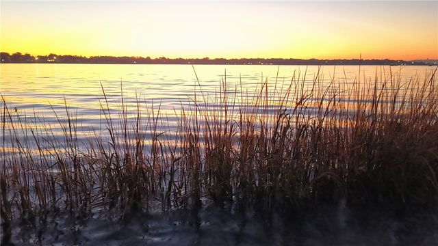 125 Winslow Way, Swansea, MA 02777