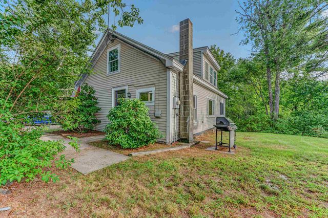 402 Oak Hill Road, Northfield, NH 03276