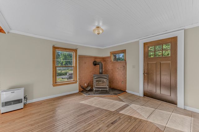 402 Oak Hill Road, Northfield, NH 03276