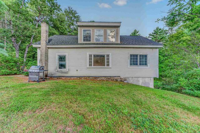 402 Oak Hill Road, Northfield, NH 03276