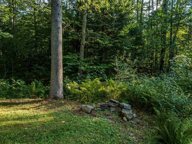 402 Oak Hill Road, Northfield, NH 03276