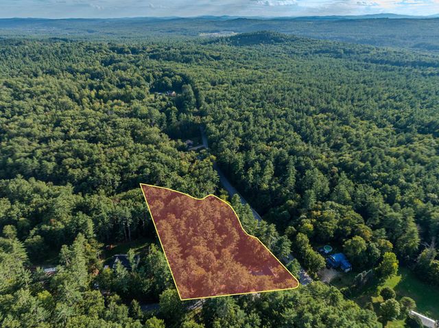 402 Oak Hill Road, Northfield, NH 03276