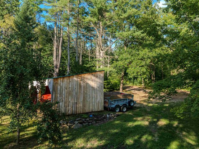 402 Oak Hill Road, Northfield, NH 03276