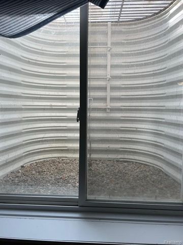 5954 Purple Martin Drive, South Rockwood, MI 48179