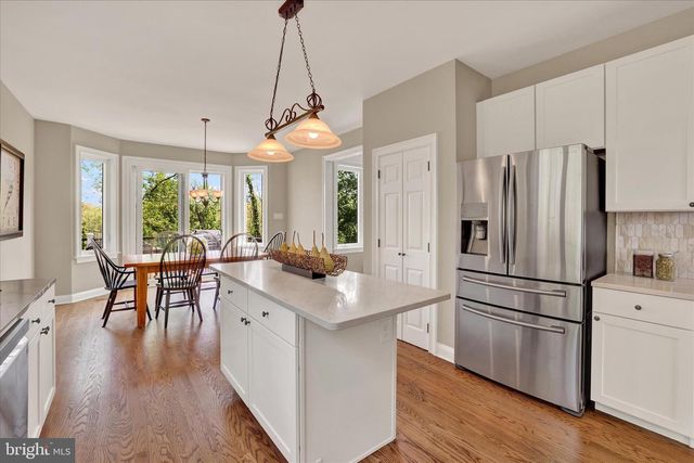 111 PINEWOOD CIR, New Hope, PA 18938
