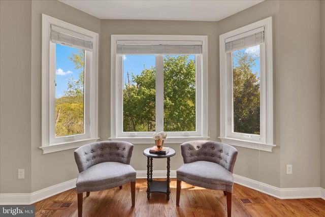 111 PINEWOOD CIR, New Hope, PA 18938