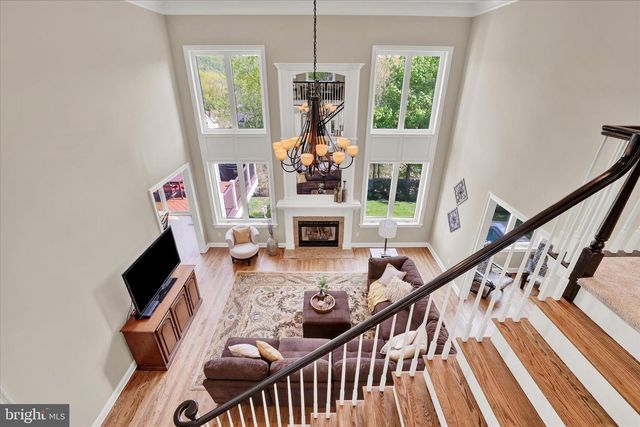 111 PINEWOOD CIR, New Hope, PA 18938