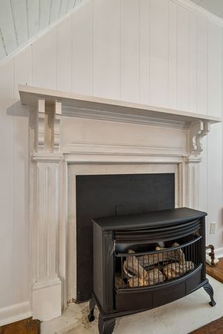 15 Sloan Branch Rd, Pleasant Shade, TN 37145