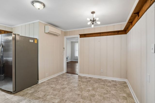 15 Sloan Branch Rd, Pleasant Shade, TN 37145