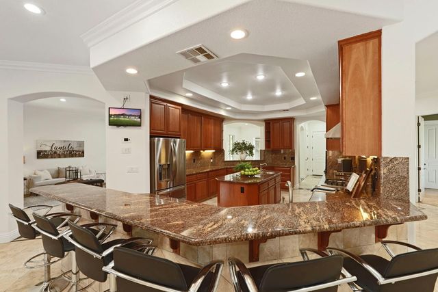 7306 Van Allen Rd, Stockton, CA 95215