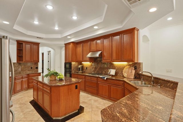 7306 Van Allen Rd, Stockton, CA 95215