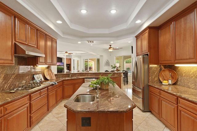 7306 Van Allen Rd, Stockton, CA 95215