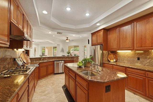 7306 Van Allen Rd, Stockton, CA 95215