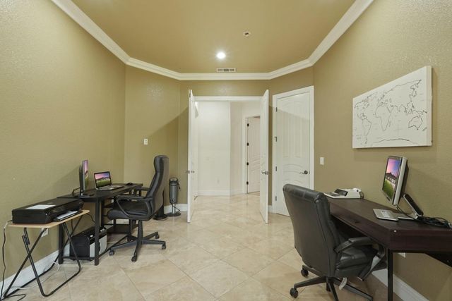 7306 Van Allen Rd, Stockton, CA 95215