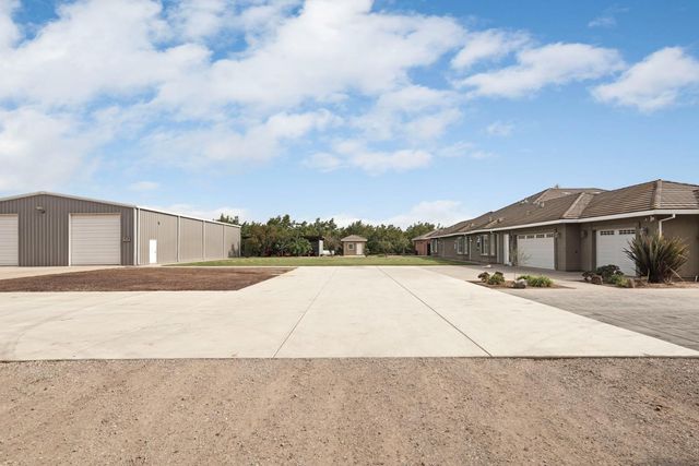 7306 Van Allen Rd, Stockton, CA 95215