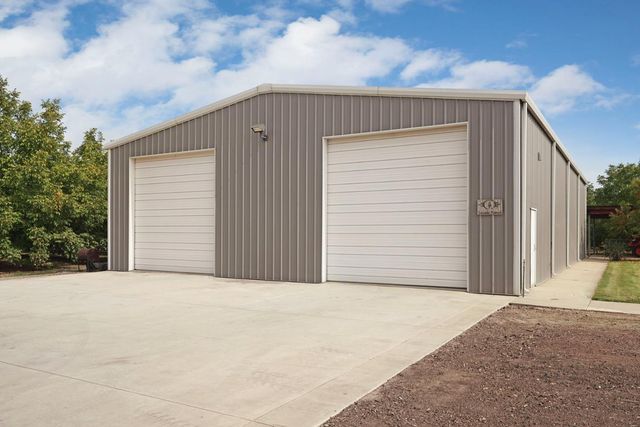 7306 Van Allen Rd, Stockton, CA 95215