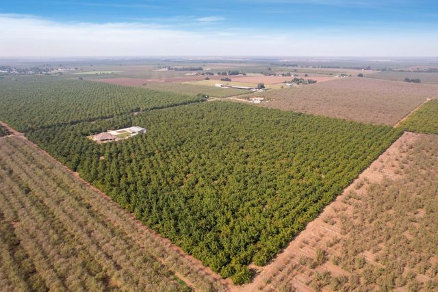 7306 Van Allen Rd, Stockton, CA 95215