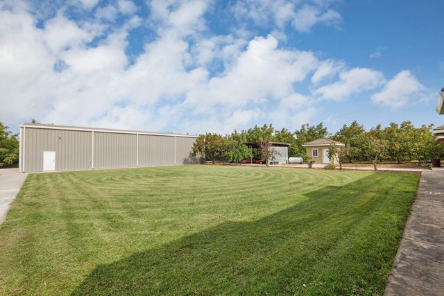 7306 Van Allen Rd, Stockton, CA 95215