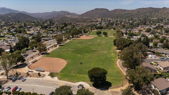 569 Rio Grande Circle, Thousand Oaks, CA 91360