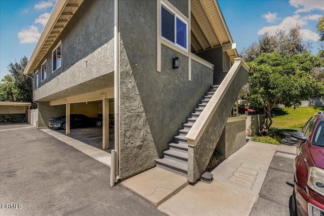 569 Rio Grande Circle, Thousand Oaks, CA 91360