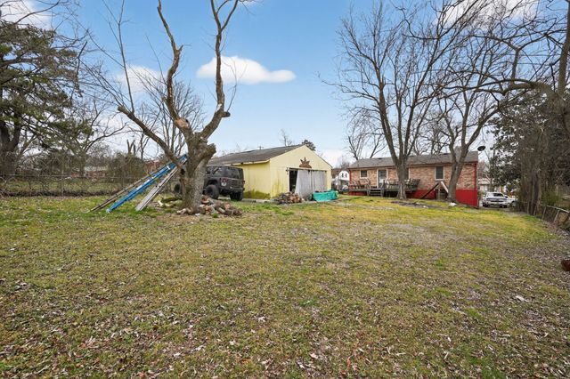 832 Richards Rd, Antioch, TN 37013