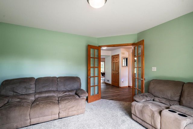3762 E Stargrass LANE, Oak Creek, WI 53154