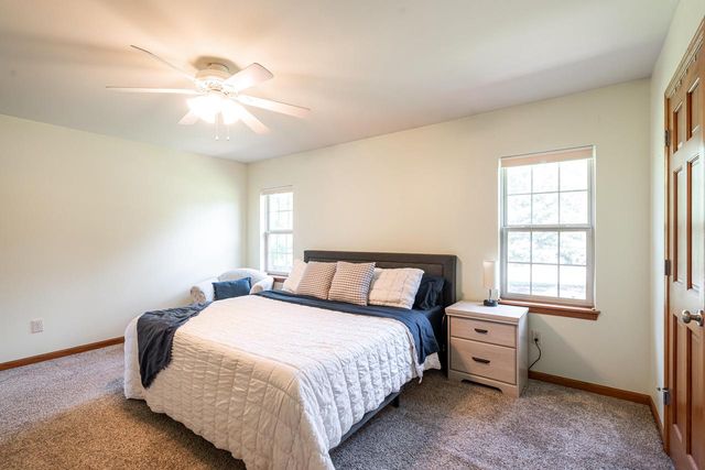 3762 E Stargrass LANE, Oak Creek, WI 53154