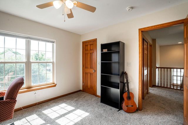3762 E Stargrass LANE, Oak Creek, WI 53154