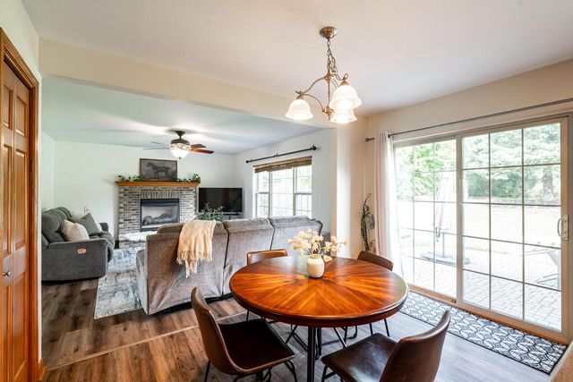 3762 E Stargrass LANE, Oak Creek, WI 53154