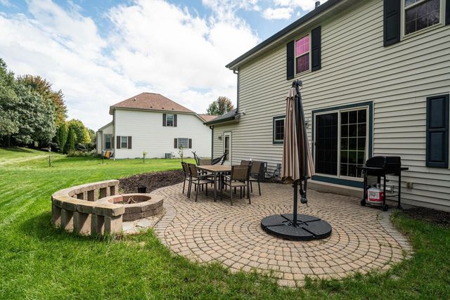 3762 E Stargrass LANE, Oak Creek, WI 53154