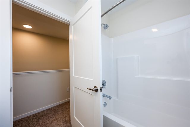 935 Union Avenue, Benton Harbor, MI 49022