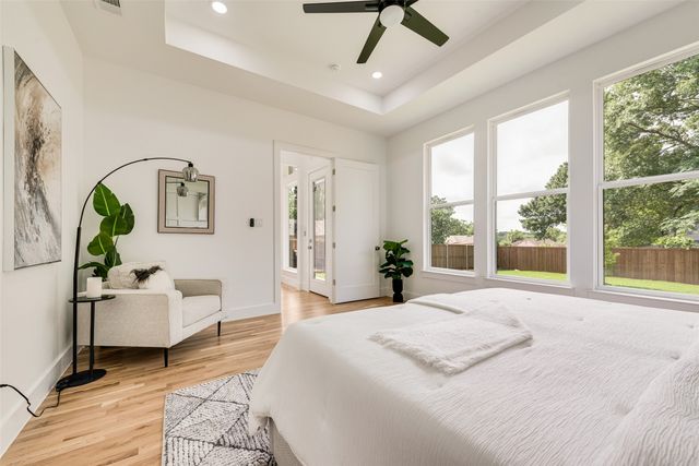 1220 Walmsley Avenue, Dallas, TX 75208