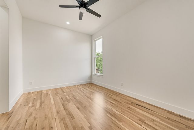 1220 Walmsley Avenue, Dallas, TX 75208