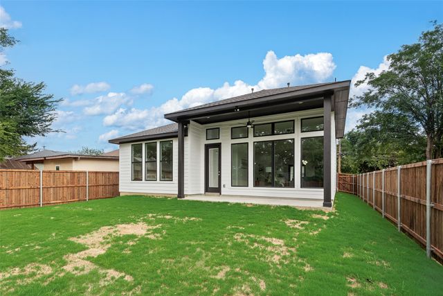 1220 Walmsley Avenue, Dallas, TX 75208