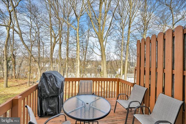 24 HERON RD, Lititz, PA 17543