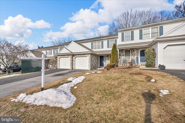 24 HERON RD, Lititz, PA 17543