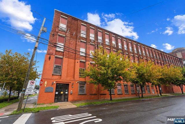 79-93 Montgomery, Paterson, NJ 07501