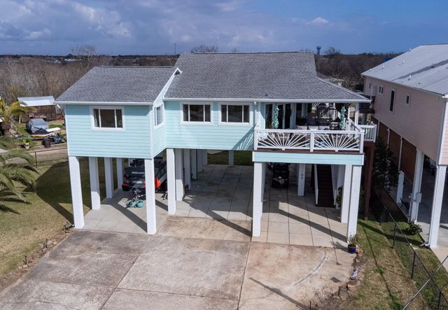 2414 Avenue P, Dickinson, TX 77539