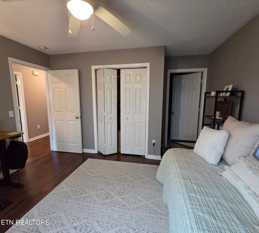 236 Dalton Place Way, Knoxville, TN 37912