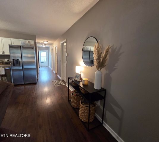 236 Dalton Place Way, Knoxville, TN 37912