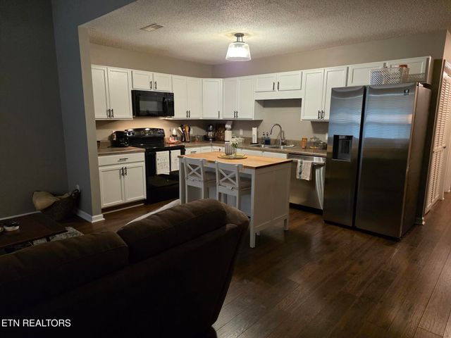 236 Dalton Place Way, Knoxville, TN 37912