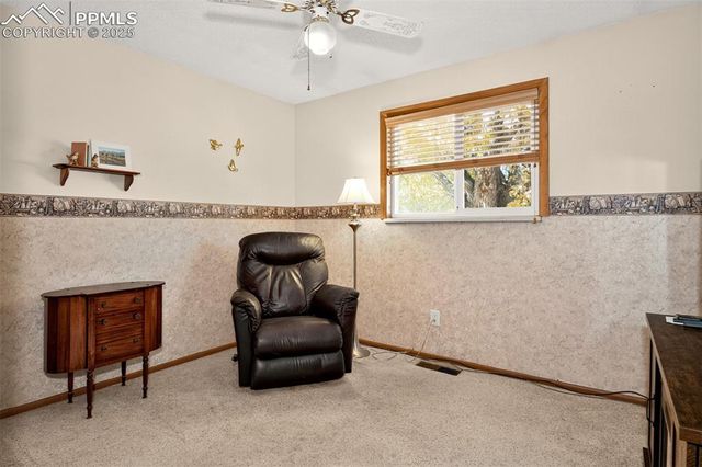 6723 Seneca Road, Colorado Springs, CO 80915