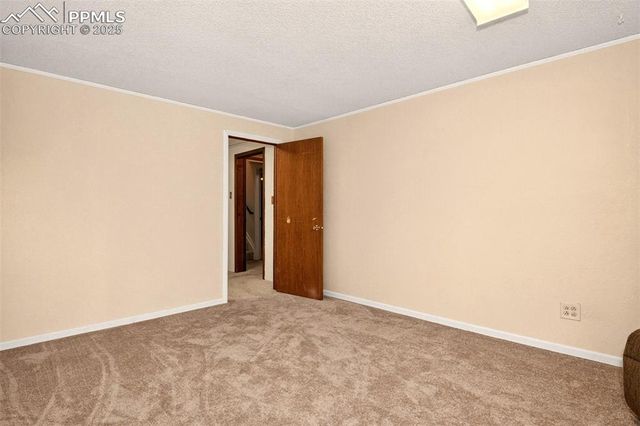 6723 Seneca Road, Colorado Springs, CO 80915