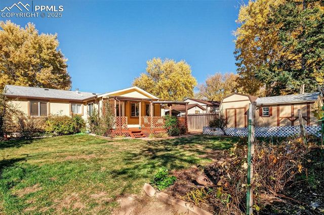 6723 Seneca Road, Colorado Springs, CO 80915