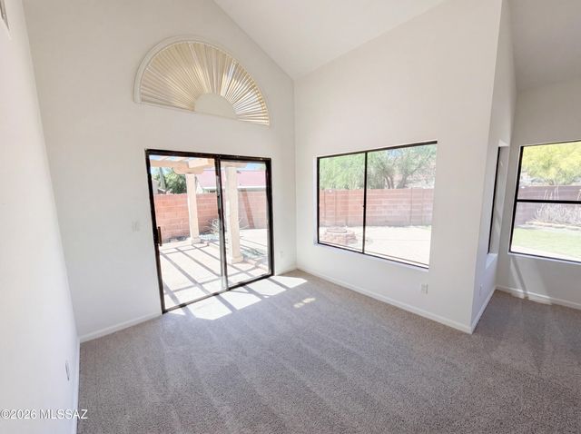 642 W Cassidy Place, Tucson, AZ 85737