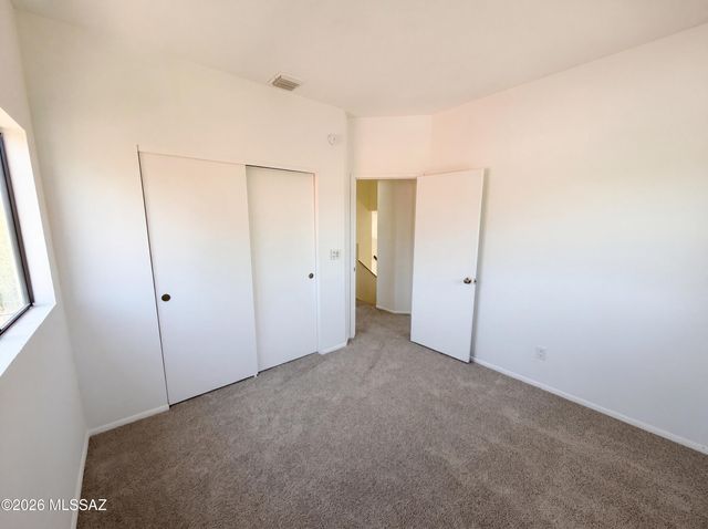 642 W Cassidy Place, Tucson, AZ 85737