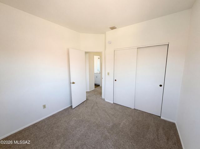 642 W Cassidy Place, Tucson, AZ 85737